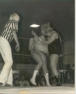 Diane vs Hot Stuff Patty Powell